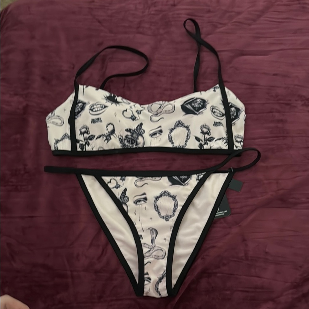 Broken Promises Printed Bikini Set